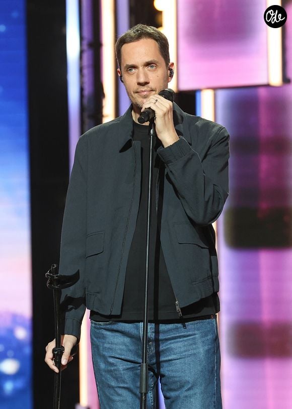 Grand Corps Malade (Fabien Marsaud) - Les personnalités se mobilisent lors de la 37ème édition du Téléthon sur le plateau de France 2, avec pour parrain Vianney. Le 8 décembre 2023. © Coadic Guirec / Bestimage