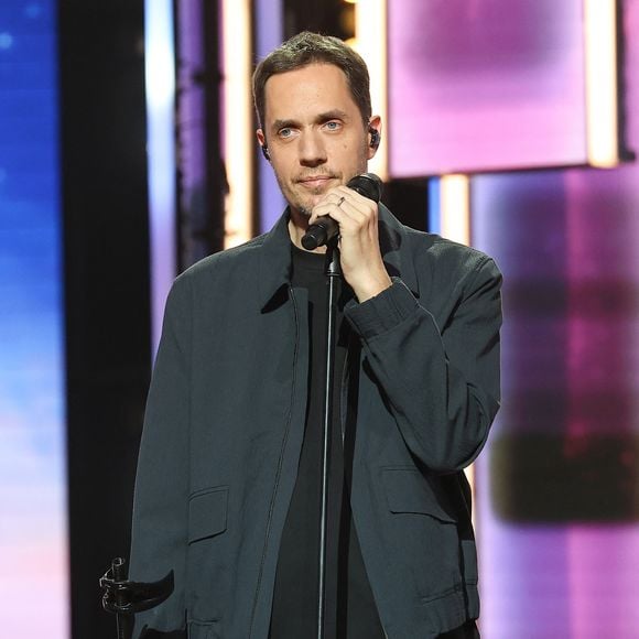 Grand Corps Malade (Fabien Marsaud) - Les personnalités se mobilisent lors de la 37ème édition du Téléthon sur le plateau de France 2, avec pour parrain Vianney. Le 8 décembre 2023. © Coadic Guirec / Bestimage