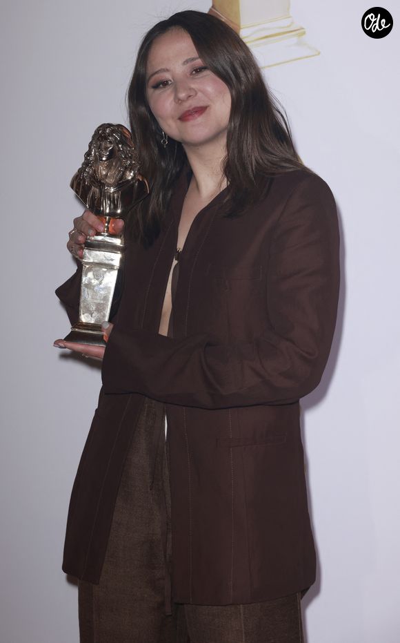 Laura Felpin a reçu le Molière de l'humour pour "Ça passe", lors de la 34e cérémonie des Molières au Théâtre de Paris, le 24 avril 2023. 

© Christophe Aubert via Bestimage