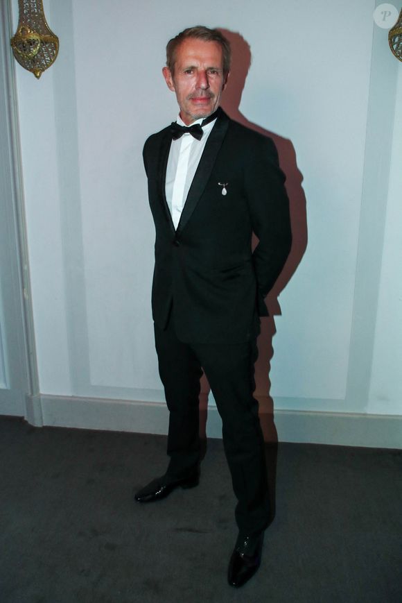 Lambert Wilson - People au dîner de l'association AEM (Un Avenir pour les Enfants du Monde), au profit des enfants du Rwanda, au Pavillon Ledoyen à Paris. Le 24 mars 2022 © Borde-Rindoff / Bestimage