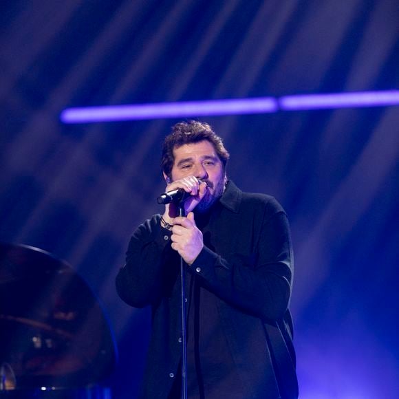 Exclusif - Patrick Fiori sur la scène du concert solidaire pour les enfants de la guerre "Ensemble à l'Olympia" à Paris présenté par EliseCare le 10 février 2025. © Jack Tribeca / Pierre Perusseau / Bestimage