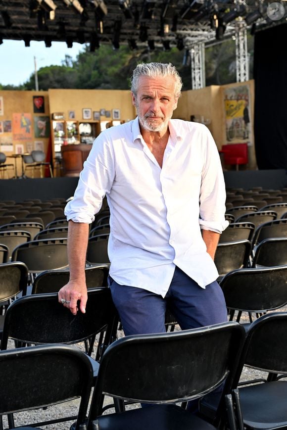 Exclusif - David Brécourt durant la soirée d'ouverture de la seconde édition des Théâtrales d'Eze à l'oppidum du Col d'Eze, le 2 août 2024. © Bruno Bebert / Bestimage +++Pour infos voir vendeur+++