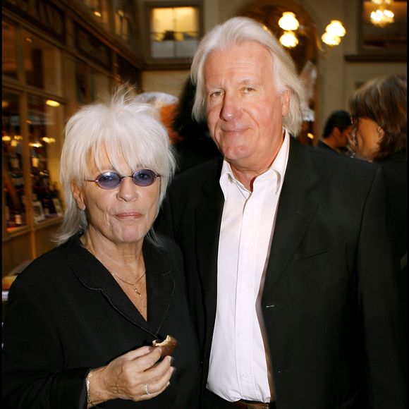Catherine Lara et Jean Louis Seigner - backstage du défilé Nathalie Garçon. Photo par OLIVIER BORDE / BESTIMAGE