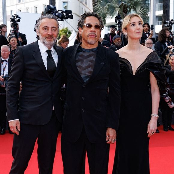 Nader Boussandel, Joey Starr (JoeyStarr), guest - Montée des marches du film " Amarga Navidad " lors du 79ème Festival International du Film de Cannes, le 19 mai 2026. © Jacovides-Moreau / Bestimage
|M - Montée des marches du film " Amarga Navidad " lors du 79ème Festival International du Film de Cannes