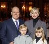 Pour le moment, Jacques et Gabriella n'y sont jamais allés

Le Prince Albert II de Monaco, la Princesse Gabriella de Monaco, le Prince Jacques de Monaco et la Princesse Charlène de Monaco assistent à l'inauguration des illuminations de Noël sur la Place du Casino à Monte-Carlo, Monaco, le 30 novembre 2024 Monaco. Photo par Pierre Villard/Pool/ABACAPRESS.COM