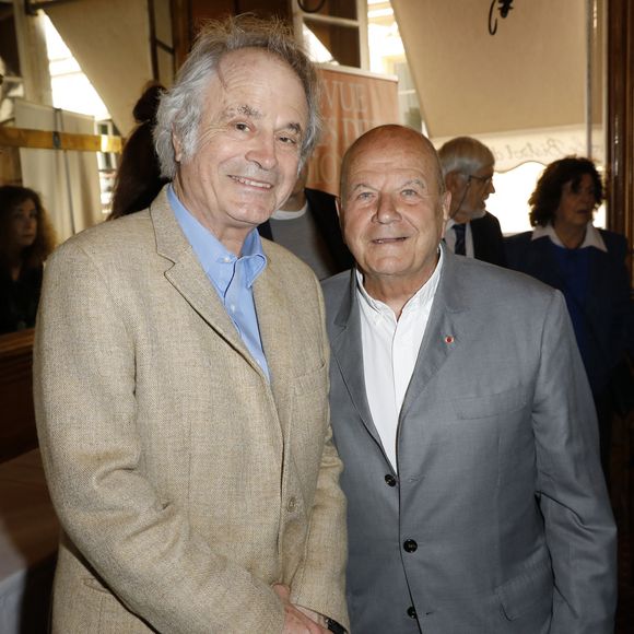 Le quadragénaire est à la tête de Daroco, un groupe qui emploie 120 personnes

Exclusif -  Franz-Olivier Giesbert, Marc Ladreit de Lacharrière - Remise du Prix de la Revue des Deux Mondes au Bistrot de Paris, Paris le 31 mai 2022.
© Marc Ausset-Lacroix / Bestimage