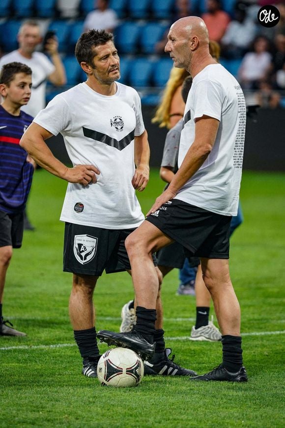 Bixente Lizarazu et Fabien BARTHEZ lors du match de bienfaisance du Club de France des Variétés au Stade Jean Dauger, le 19 octobre 2022 à Bayonne, en France. Photo de Pierre Costabadie/Icon Sport/ABACAPRESS.COM