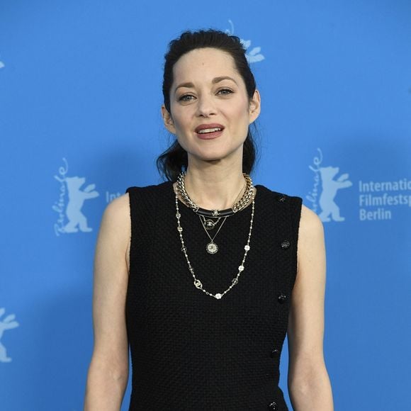 Marion Cotillard - Photocall du film "The Ice Tower" lors de la 75ème édition du festival international du film de Berlin (La Berlinale 2025), le 16 février 2025.  © Action Press / Bestimage