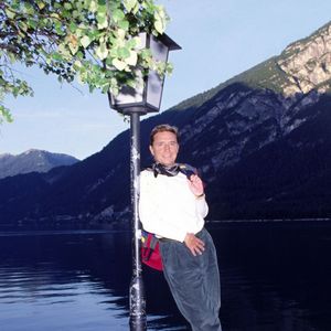 Pascal Sevran s’est éteint à 62 ans des suites d’un double cancer, à l'hôpital de Limoges.

Pascal Sevran au Tyrol.

JLPPA / Bestimage