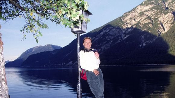 La maison de ce regretté animateur située dans une commune qui n'existe plus, cernée par les étangs