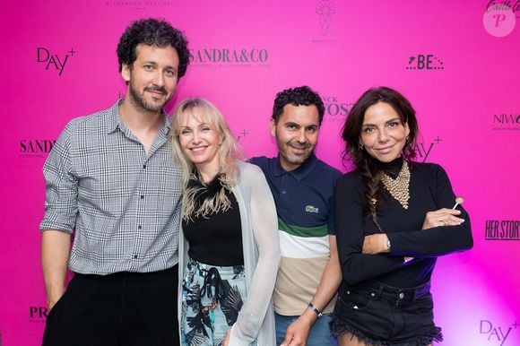 Un moment de détente pour Sandra Sisley qui avait récemment vécu une frayeur après le cambriolage du moulin qu'elle possède avec son mari Tomer.

Exclusif - Slimane Baptiste Berhoun, Iris Bucher, Roman Turlure, Sandra Sisley - Photocall à la suite Sandra & Co lors du Festival International des Séries de Cannes, Canneseries Saison 8, à l’hôtel JW Marriott Cannes le 27 avril 2025.
© Aurelio Stella / William Sanches Tavares / Evenjoy / Bestimage