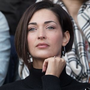 Sheryfa Luna dans les tribunes lors du match de ligue 1 "PSG - Angers (2-0)" au Parc des Princes. Paris, le 14 mars 2018.