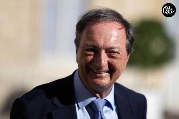 Il explique que chaque enfant a reçu, en net, l’équivalent d’un supermarché dans la succession familiale.

Michel-Édouard Leclerc, président du comité stratégique du leader français de la grande distribution E.Leclerc, arrive pour une réunion avec la "French Electricity Team", destinée à faire avancer l’électrification de la France dans les années à venir, au palais de l’Élysée à Paris. © Raphaël Lafargue / Pool / Bestimage