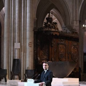 Emmanuel Macron, président de la République Française lors de la cérémonie de réouverture de la cathédrale Notre-Dame de Paris, le 7 décembre 2024. © Eric Tschaen/Pool/Bestimage