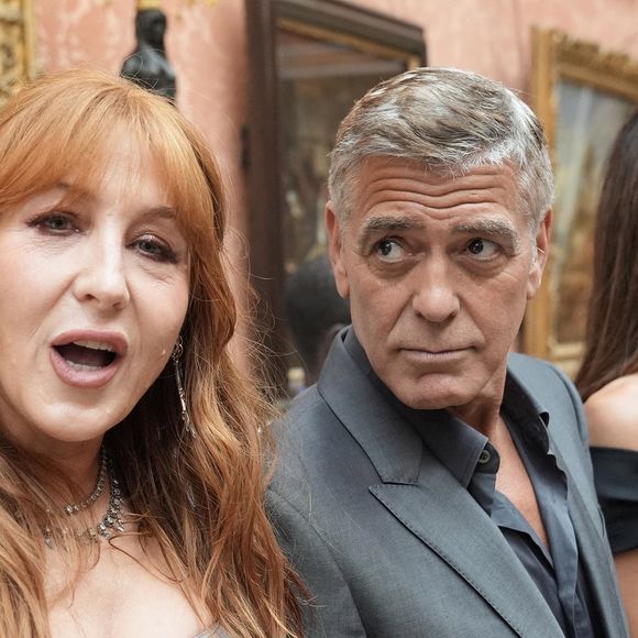 George Clooney, Amal Clooney et Charlotte Tilbury lors de la réception en l'honneur des lauréats des King's Trust Awards au palais de Buckingham le 25 juin 2025  Stefan Rousseau/WPA-Pool/Bestimage