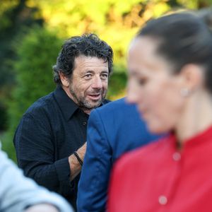 Patrick Bruel (invité d'honneur) - Cérémonie d'ouverture du Festival International du Film de Pauillac au Château d'Armailhac à Pauillac le 8 juillet 2025. © Jean-Marc Lhomer/Bestimage