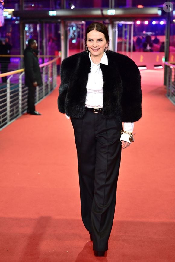 Juliette Binoche à la première du film "Queen at Sea" lors de la 76ème édition du festival international du film de Berlin (La Berlinale 2026), le 17 février 2026.
© Romain Doucelin / Bestimage