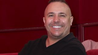 Faudel a été en couple avec une célèbre animatrice : ils se retrouvent et vont passer plusieurs mois ensemble