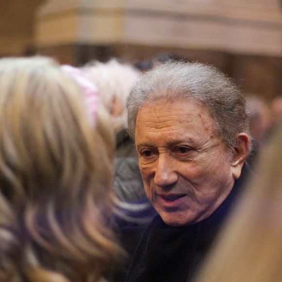 L'animateur de télévision français Michel Drucker lors d'une messe commémorative pour l'actrice française Brigitte Bardot à l'église Saint-Roch à Paris, le 28 janvier 2026. Photo par Nasser Berzane/ABACAPRESS.COM