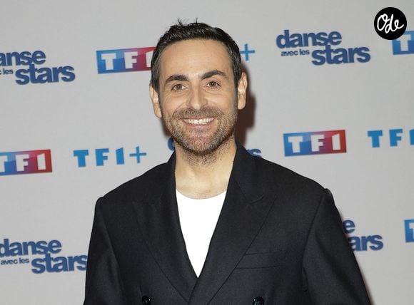 Camille Combal - Photocall de lancement de la saison 2026 de "Danse avec les stars" (DALS) au siège de TF1 à Boulogne-Billancourt le 18 décembre 2025. © Coadic Guirec/Bestimage