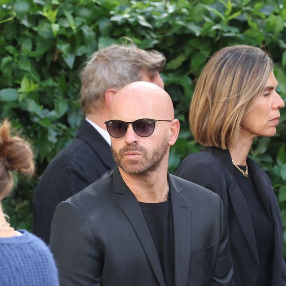 Franck Gastambide - Arrivées aux obsèques de Nicolas Altmayer en l’Église de Saint-Germain-des-Prés à Paris le 31 aout 2026. 

© Dominique Jacovides-Cyril Moreau/Bestimage
