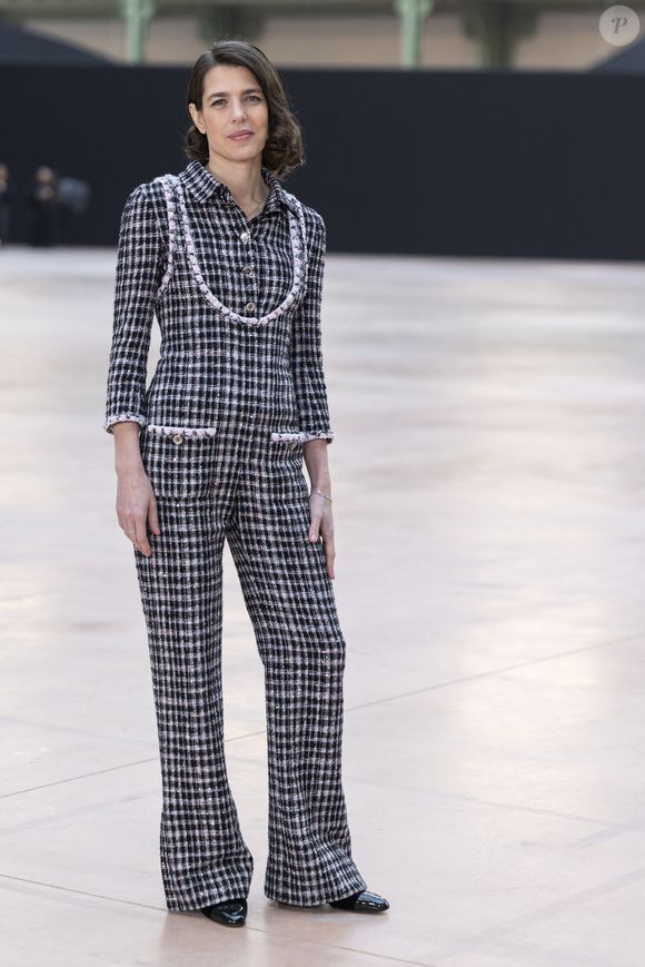 Charlotte Casiraghi au photocall du défilé Chanel Mode Féminine Prêt-À-Porter Automne/Hiver 2025-2026 lors de la Fashion Week de Paris (PFW) au Grand Palais, à Paris, France, le 11 mars 2025. © Olivier Borde/Bestimage