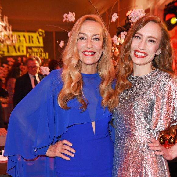 Jerry Hall et sa fille Elizabeth Jagger - au château de Nymphenburg à Munich le 04.12.2024.