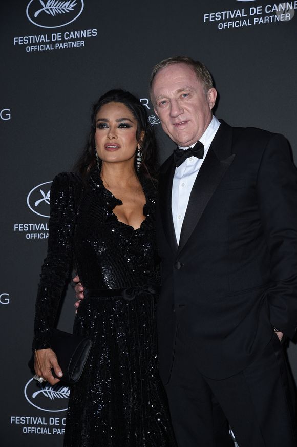 François-Henri Pinault et sa femme Salma Hayek - Soirée "Kering Women in Motion Award" lors du 76ème Festival International du Film de Cannes. Le 21 mai 2023
© Olivier Borde / Bestimage
