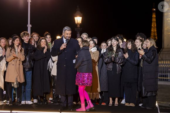 Exclusif - Olivier Minne et Zoé Clauzure - Emission "La grande soirée du 31 de Paris", diffusée le 31 décembre sur France 2 
© Cyril Moreau / Bestimage