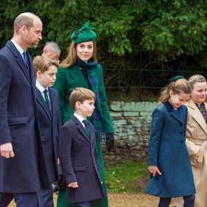 Mia Grace Tindall, Catherine (Kate) Middleton, princesse de Galles, Prince Louis, Princesse Charlotte, Prince George, Le prince William, prince de Galles - La famille royale britannique se rend à la messe de Noël à Sandringham le 25 décembre 2024.