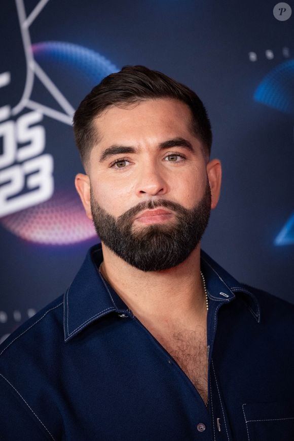 Tapis rouge des NRJ MUSIC AWARDS 2023. KENDJI GIRAC assiste au tapis rouge des NRJ MUSIC AWARDS 2023, au Palais des Festivals, à Cannes. Le 10 novembre 2023. Photo by Shootpix/ABACAPRESS.COM