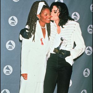 Selon les informations du "Daily Beast", Janet Jackson aurait tout bonnement "détesté" le film sur son frère après une projection privée, tout comme sa nièce Paris.

Janet Jackson et son frère Michael aux Grammy Awards. 

©BestImage