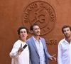 Les vacanciers peuvent également profiter de nombreux espaces de détente, entre hamacs, lits à baldaquin et tonnelles.

Louis Kretz, Valentin Kretz et Martin Kretz en tournage au village lors des Internationaux de France de tennis de Roland Garros 2024, à Paris, France, le 1er juin 2024.

© Chryslene Caillaud/Panoramic/Bestimage