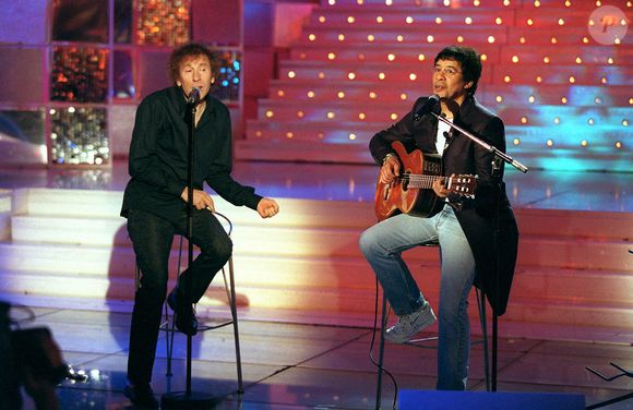Jamais loin de Laurent Voulzy, son ami Alain Souchon possède lui-aussi une maison familiale dans la baie de Quiberon, à la Trinité-sur-mer...

Alain Souchon et Laurent Voulzy. Photo par Max Colin/Abaca