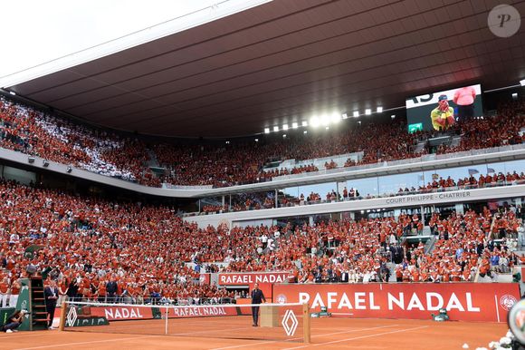 L’hommage s’est tenu le dimanche 25 mai, en ouverture de l’édition 2025 de Roland-Garros.
Rafael Nadal - Hommage à Rafael Nadal lors des internationaux de France de tennis à Roland Garros le 25 mai 2025.

© Dominique Jacovides / Cyril Moreau / Bestimage