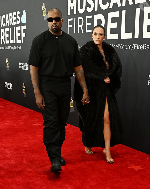 Kanye West et Bianca Censori aux Grammy Awards, à Los Angeles, le 2 février 2025.

Photo : Broadimage / Bestimage