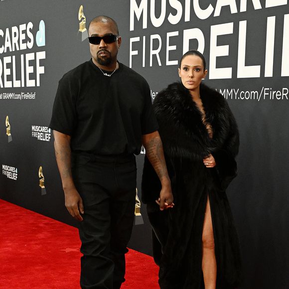 Kanye West et Bianca Censori aux Grammy Awards, à Los Angeles, le 2 février 2025.

Photo : Broadimage / Bestimage