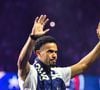 Pourtant, un seul international français n'a pas le droit d'y entrer : Warren Zaïre-Emery.

Warren Zaire-Emery - Le PSG célèbre son titre de champion d'Europe 2026 avec ses supporters au Parc des Princes à Paris, le 31 mai 2026.

© Baptiste Autissier/PsnewZ/Bestimage