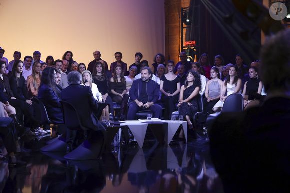 Exclusif - Claire Chazal, André Manoukian lors de l'enregistrement de l'émission "Le Grand Echiquier - Spéciale Serge Gainsbourg" présentée par C.Chazal et A.Manoukian et diffusée le 7 avril 2026 sur France 2, à Paris, France, le 17 septembre 2025. © Jack Tribeca/Bestimage