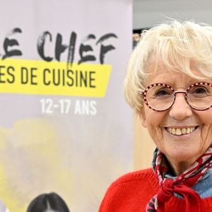Exclusif - Mercotte, la jurée de l'émission "Le Meilleur Pâtissier" sur M6, est venue à Nice, le 26 avril 2024, pour rencontrer les adolescents du stage culinaire « Nice Chef » et superviser leurs réalisations, des biscuits de Savoie façon Mercotte. © Bruno Bebert / Bestimage