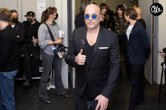 Exclusif - Pascal Obispo  - Backstage de l'émission spéciale "Unis pour l'Ukraine" à la Maison de la Radio et de la Musique, à Paris le 8 mars 2022. 

© Cyril Moreau / Jack Tribeca / Bestimage