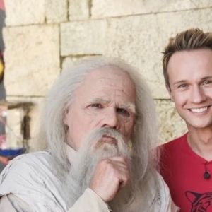 Cyril Féraud prend le relais de Olivier Minne et va animer l'émission "Fort Boyard". Capture d'écran Instagram