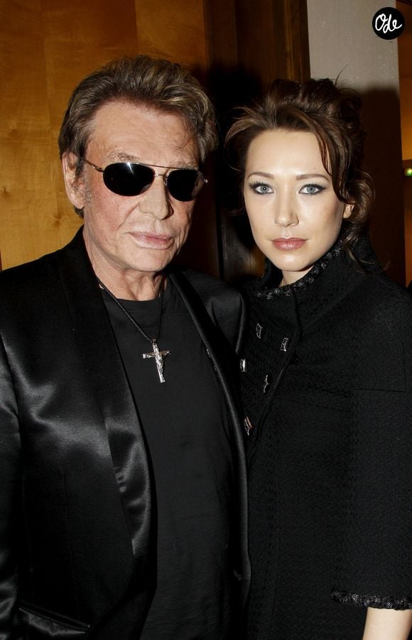 Elle estime que cet événement est "une évidence" et un signe particulièrement émouvant.

Johnny Hallyday et sa fille Laura Smet.
© AGENCE / BESTIMAGE