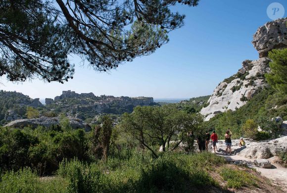 Les Baux de Provence  : panorama sur le village, region de la vallee des Baux dans les Alpilles.