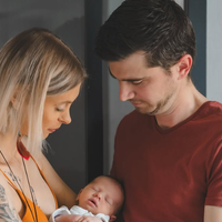 "Ça ne nous est jamais arrivé" : Arsène, le bébé de 9 mois de Roxanne Augoyard (Familles nombreuses) la jambe dans le plâtre pour 6 semaines !