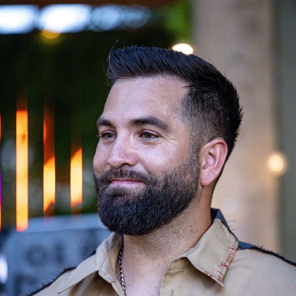 Kendji Girac en concert lors du festival de musique du Printemps de Perouges au Chateau de Saint-Maurice-de-Remens le 29 juin 2025. © Sandrine Thesillat / PsNewZ / Bestimage