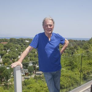 Herbert Léonard - L'association "Enfant Star & Match" fête ses 10 ans. Au profit des enfants malades, les artistes se donne rendez-vous pour encourager l'accès au sport aux enfants malades. Antibes, le 8 juillet 2015. JLPPA / Bestimage