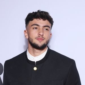 Inoxtag n'a pas échappé à la multiplication des cambriolages et des home-jackings qui visent les célébrités, depuis plusieurs mois.

Inès Benazzouz, Inoxtag au photocall de la soirée "GQ Men of the Year awards" à l'hôtel Plaza à Paris. © Denis Guignebourg / Bestimage