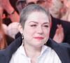 Emilie Dequenne a eu droit à un bel hommage de Laurent Lafitte à l'ouverture du festival de Cannes
Exclusif - Emilie Dequenne sur le plateau de l'émisson "C à vous" lors du 77ème Festival International du Film de Cannes
L’année dernière, en octobre, Émilie Dequenne a annoncé sur son compte Instagram être atteinte d’un « cancer rare ». Malgré les craintes, six mois plus tard, elle a révélé être en rémission complète.
Cette bonne nouvelle, elle l’avait partagée sur son compte Instagram également. À cette occasion, elle a révélé sa « nouvelle coiffure » présentant des cheveux très courts et gris. Après cette bataille contre la maladie, Émilie Dequenne est revenue plus forte que jamais et l’a démontré en montant les marches. © Jack Tribeca / Bestimage
