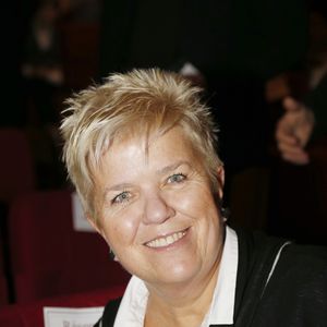 Mimie Mathy lors de la réception organisée en l'honneur de l'entrée de Nikos Aliagas au musée Grévin. Paris, le 7 décembre 2016.
© Christophe Aubert via Bestimage